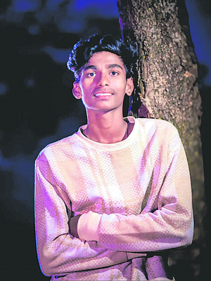 పంచాయతీ స్వీపర్‌ నిజాయతీ 1