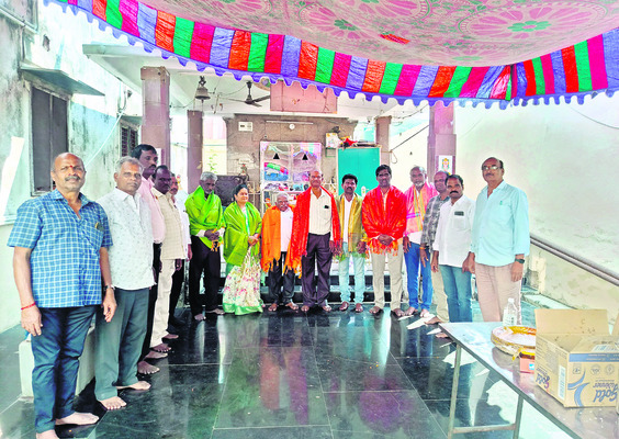 శ్రీవారి దర్శనానికి 24 గంటలు 
1