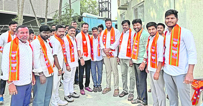 రైల్వే అండర్‌ బ్రిడ్జి పూర్తి చేస్తాం1