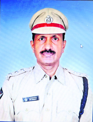 పోలీస్‌ దందా..! 8