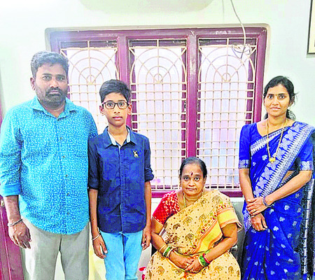 సైనిక్‌ స్కూల్‌ ఎంట్రన్స్‌ పరీక్షలో జిల్లా విద్యార్థుల 2