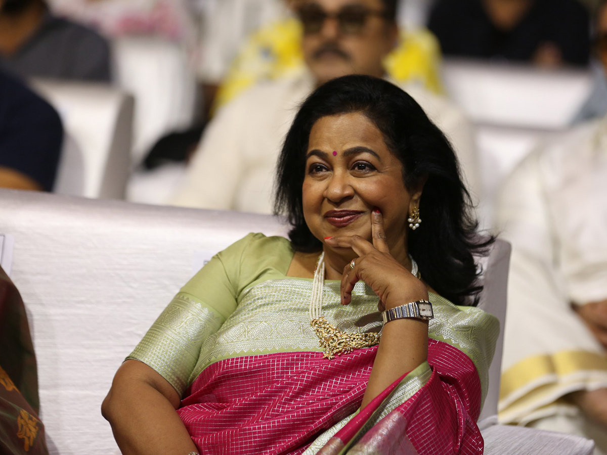 Varalaxmi Sarathkumar Saraswathi Movie Pre Release Event 11