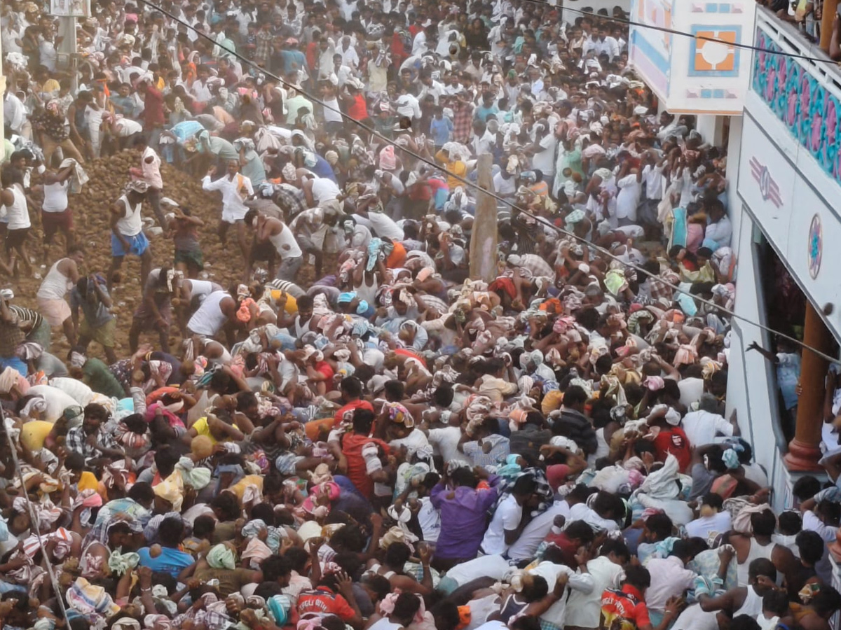 Pidakala Samaram In Kurnool Photos5