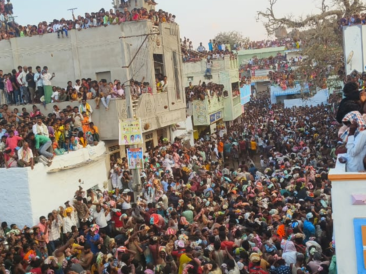 Pidakala Samaram In Kurnool Photos9