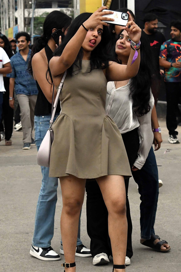 Traffic curbs In Gachibowli for Anirudh March 21 concert Photos10