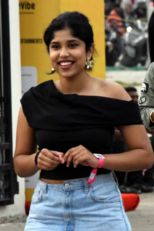 Traffic curbs In Gachibowli for Anirudh March 21 concert Photos17