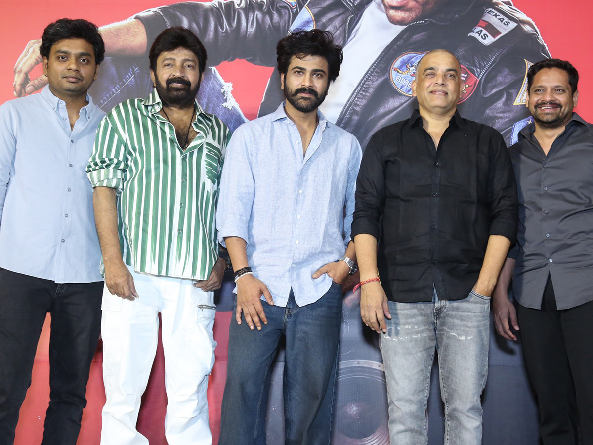 Sharwanand Biker Movie Trailer Launch Event11