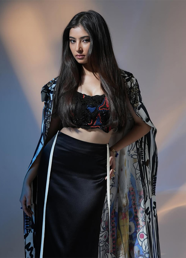 Dhurandhar The Revenge Actress Sara Arjun Trending Images2