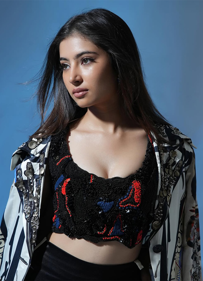 Dhurandhar The Revenge Actress Sara Arjun Trending Images5