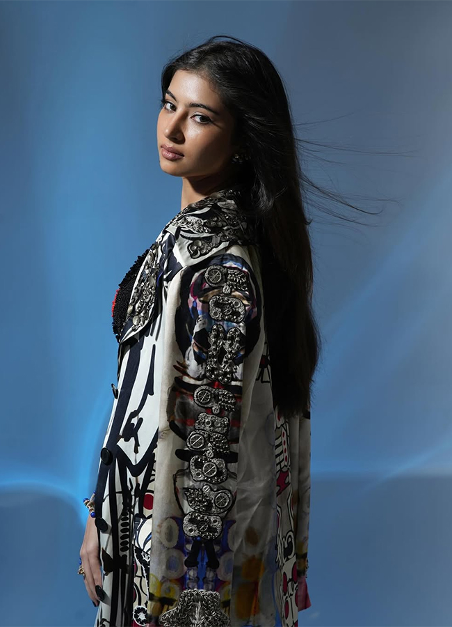 Dhurandhar The Revenge Actress Sara Arjun Trending Images6