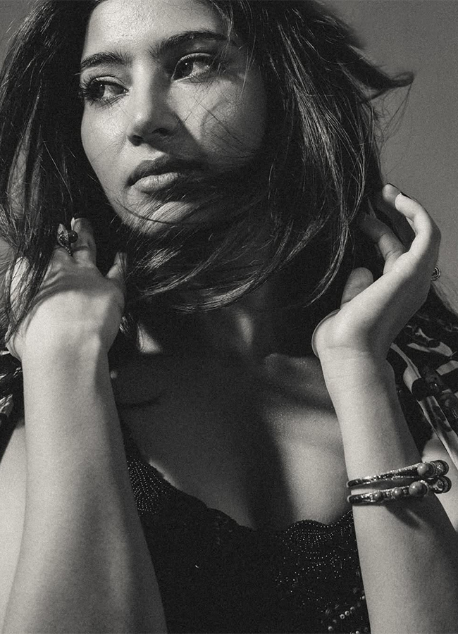 Dhurandhar The Revenge Actress Sara Arjun Trending Images9