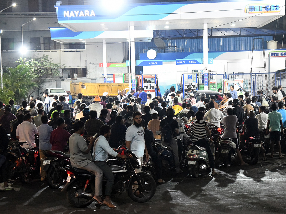 Fuel shortage fears grip Hyderabad demand spills over into 17