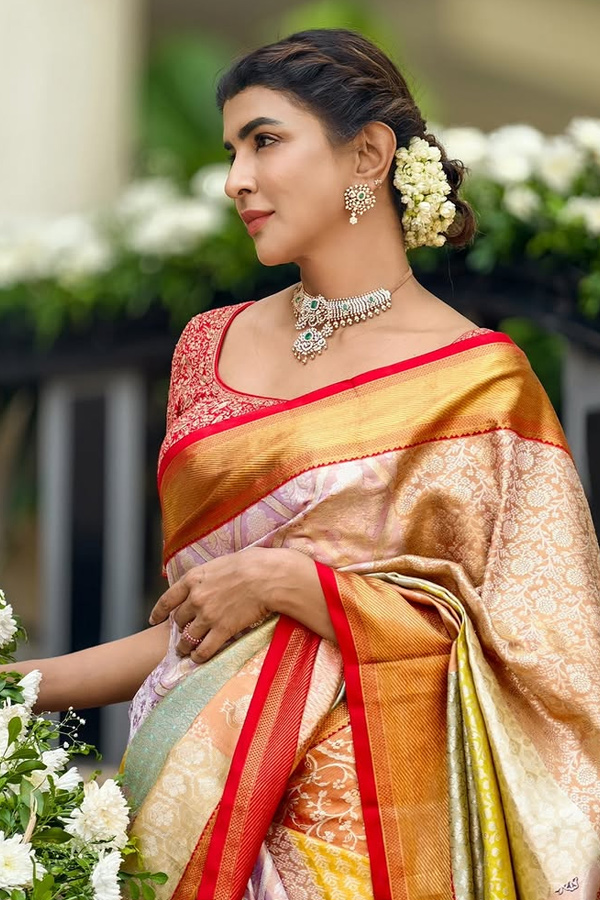 Lakshmi Manchu with Her Daughter Vidya Nirvana Photos8