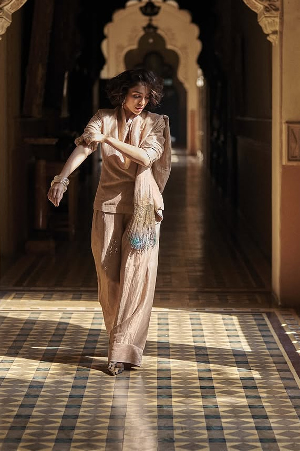 Sobhita Dhulipala Latest Beautiful Clicks5