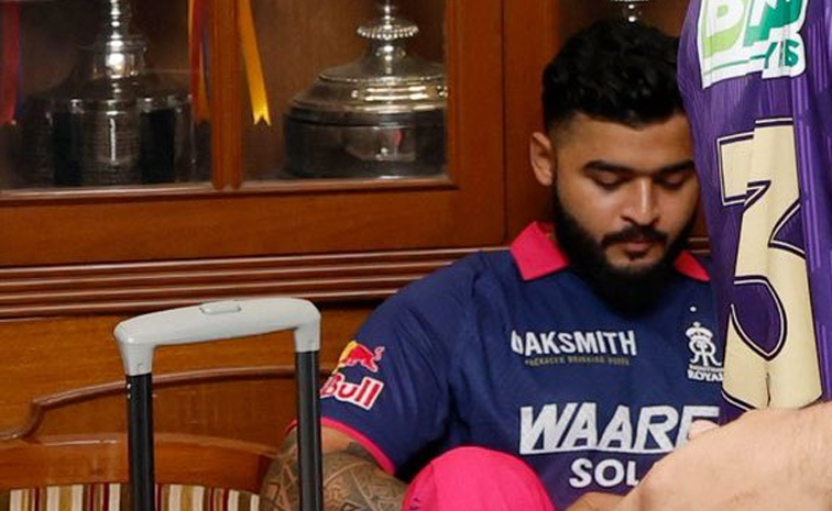 The Ten Captains have assembled in Mumbai Photos11