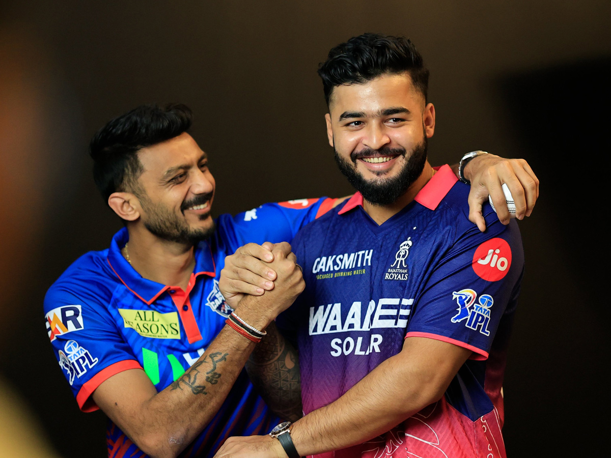 The Ten Captains have assembled in Mumbai Photos4