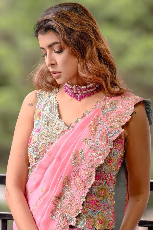 Lakshmi Manchu Cute Moments  With daughter Vidya Nirvana Photos7