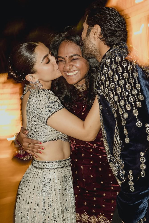 Rashmika Mandanna And Vijay Deverakonda Celebrate 1 Month Wedding Anniversary Photos6