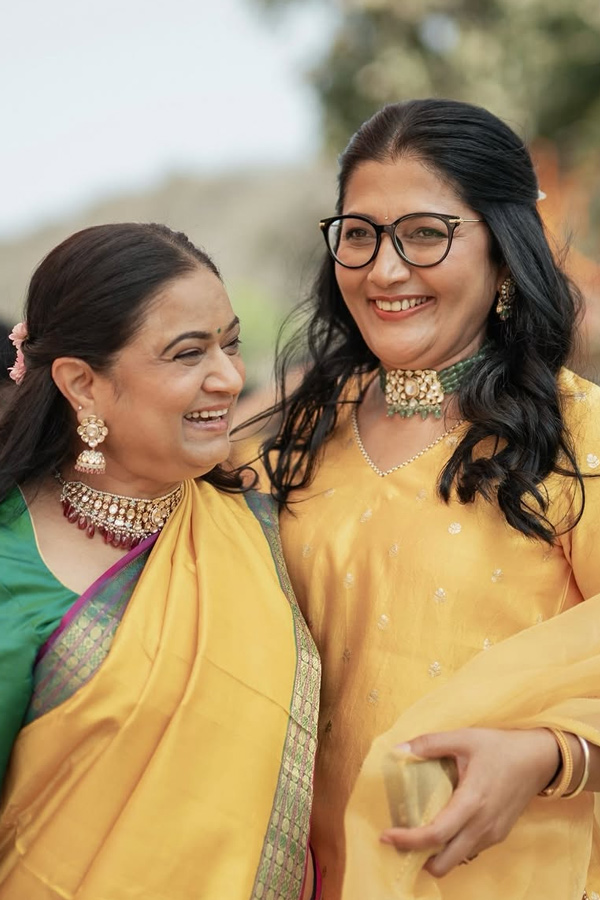 Rashmika Mandanna And Vijay Deverakonda Celebrate 1 Month Wedding Anniversary Photos21