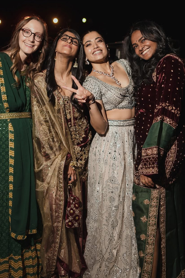 Rashmika Mandanna And Vijay Deverakonda Celebrate 1 Month Wedding Anniversary Photos17