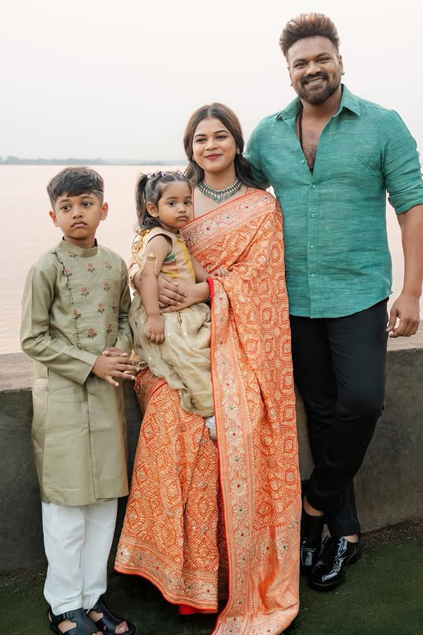 Actor Manoj Manchu wishing Happy Sri Rama Navami with a cutest family Photos2