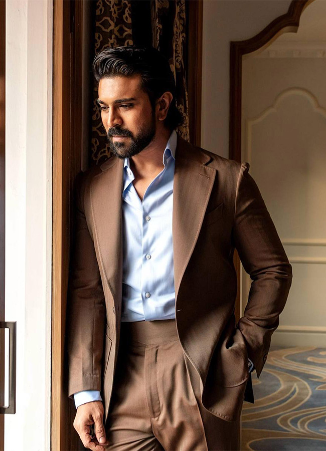 Indian Actor Ram Charan Birthday Special Photos HD Photos14