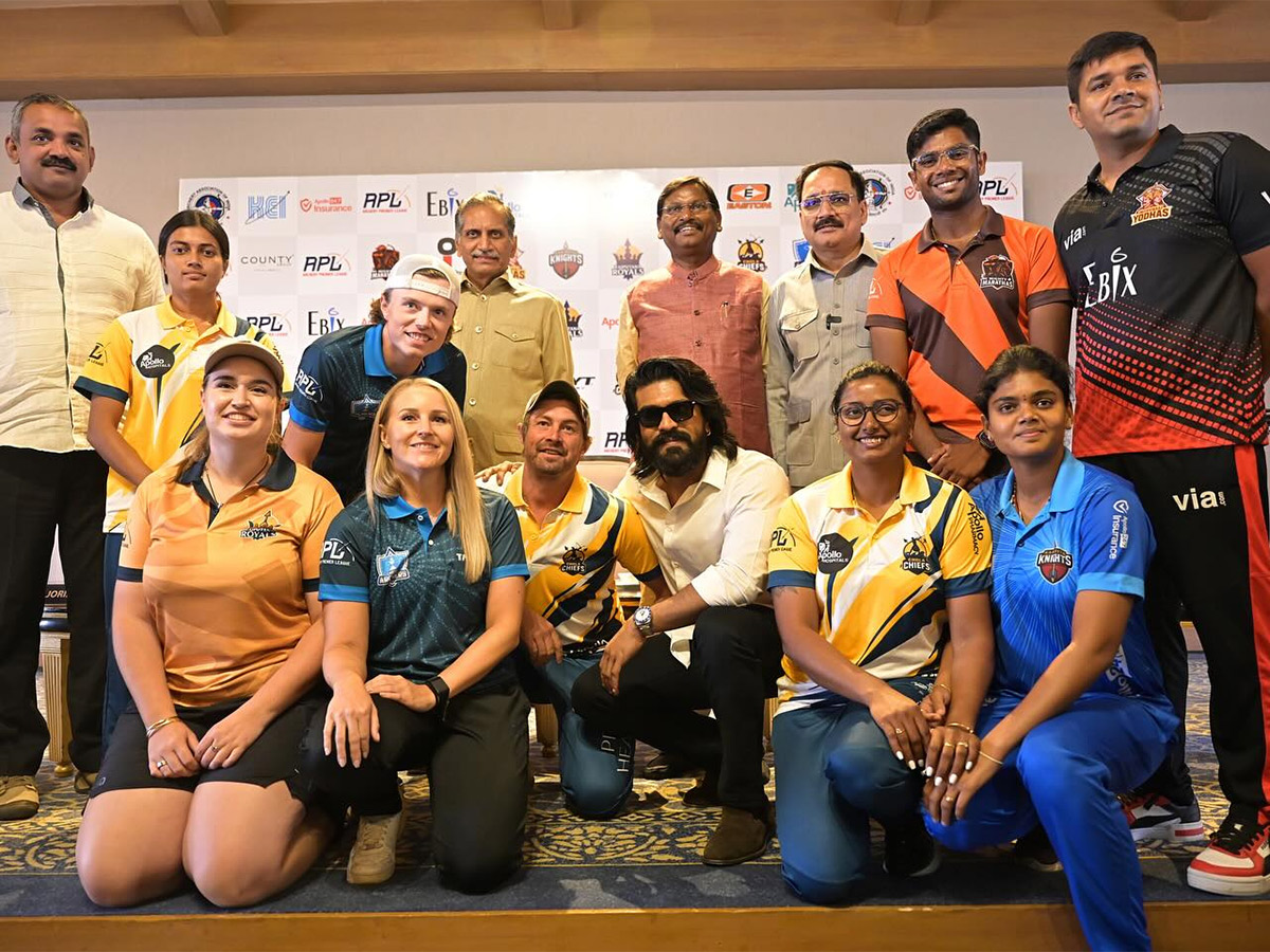 Indian Actor Ram Charan Birthday Special Photos HD Photos5