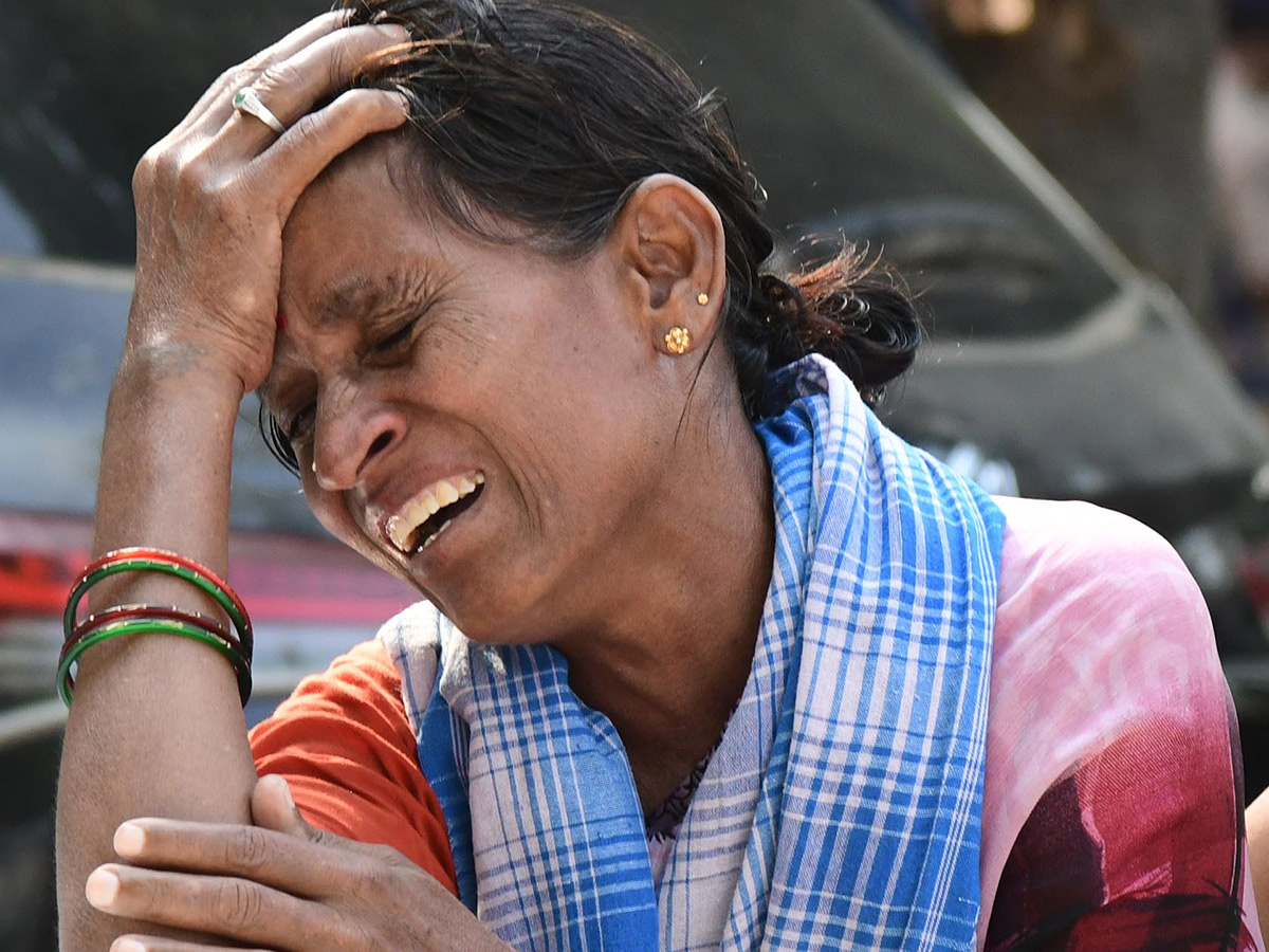 Markapuram Bus Accident HD Photos11