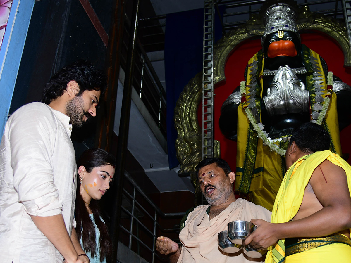 Vijay Deverakonda and Rashmika Mandanna At Anantapur8