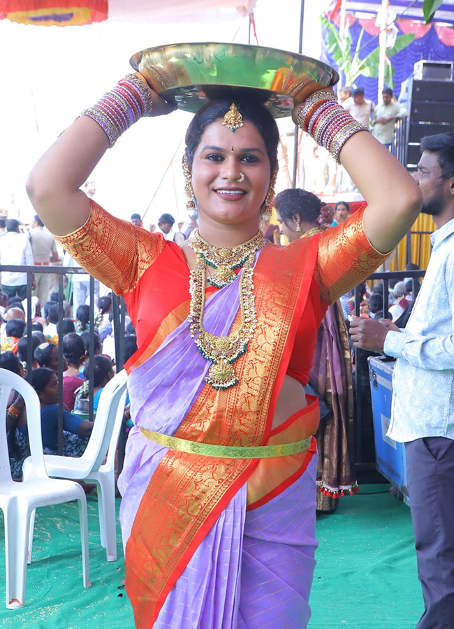 Hijras About Shiva Kalyanam at Vemulawada Temple4