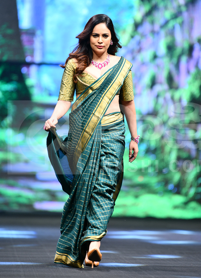 Lakshmi Manchu Teach For Change Fashion Show 202610