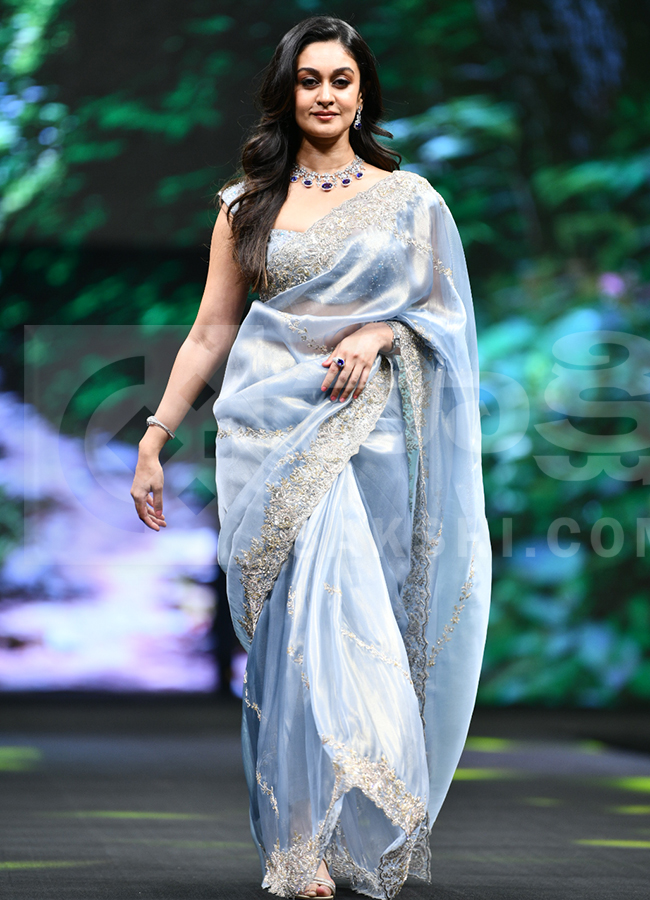 Lakshmi Manchu Teach For Change Fashion Show 202631