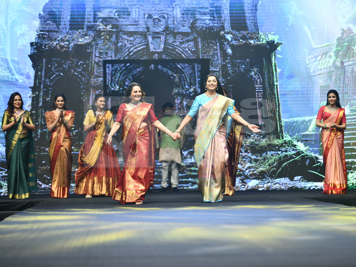 Lakshmi Manchu Teach For Change Fashion Show 20264