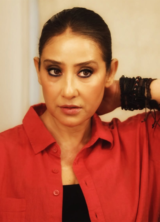 Nepalese Actress Manisha Koirala HD Photos12