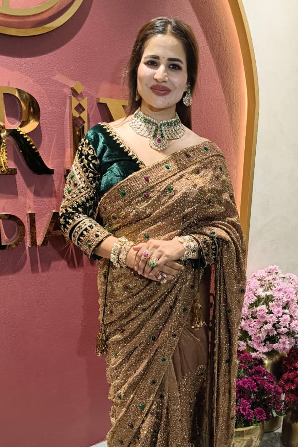 Gold And Diamonds Flagship Store Launch At Jubilee Hills Photos11