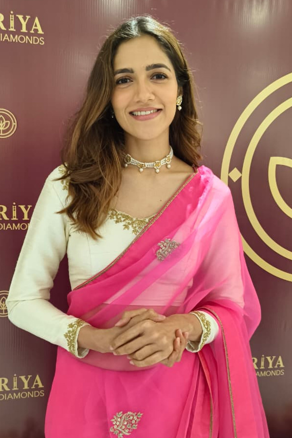 Gold And Diamonds Flagship Store Launch At Jubilee Hills Photos4