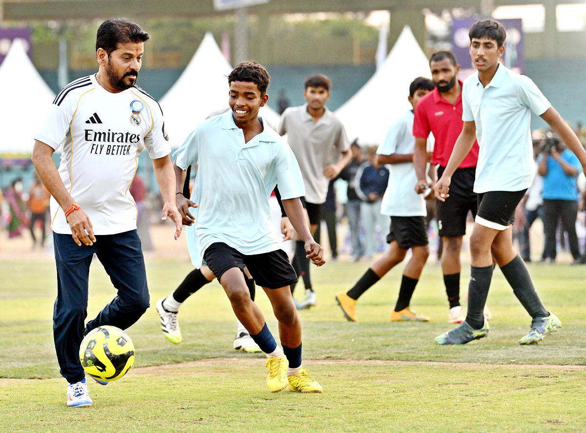 MLAs And MLCs Playing Kabaddi At LB Stadium 18
