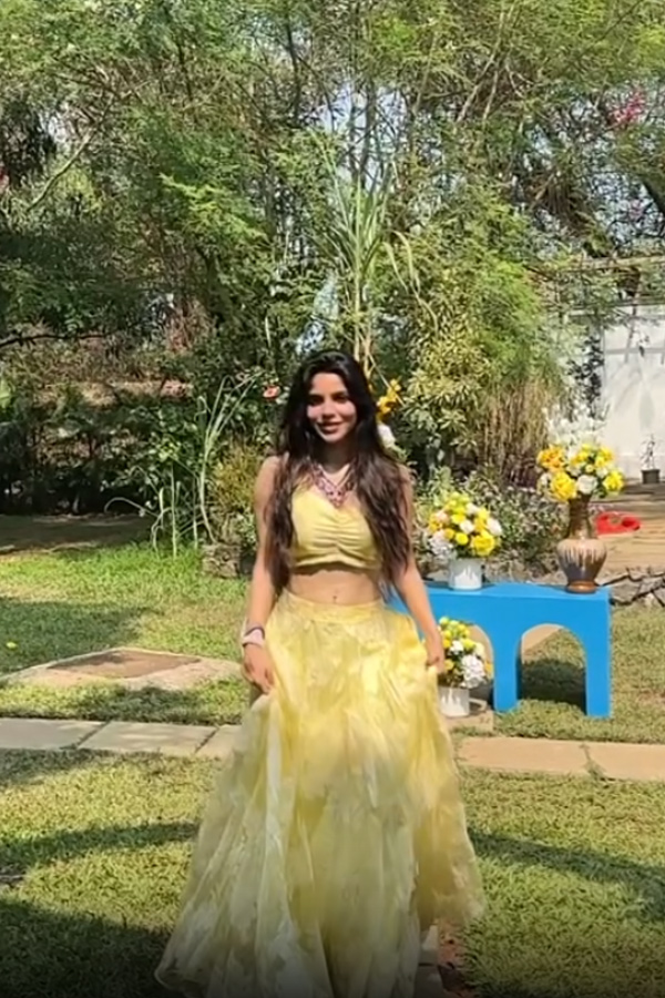 Actress Divyabharathi Attended Best Friend Wedding Photos18