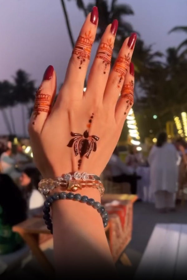 Actress Divyabharathi Attended Best Friend Wedding Photos6