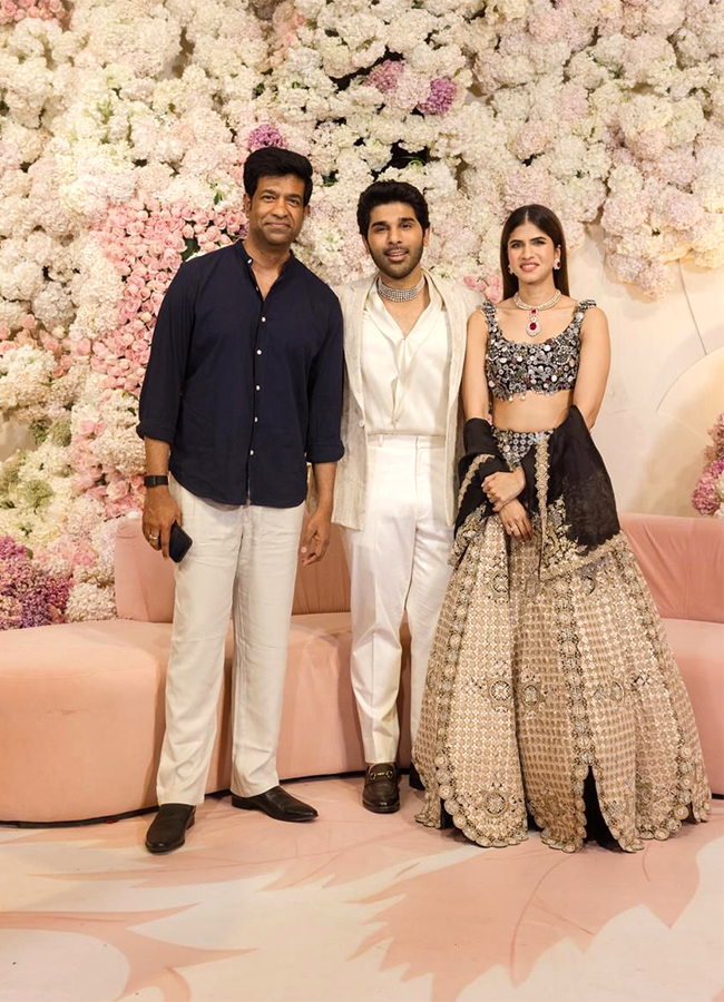 Allu Sirish And Nayanika Reddy Pre Wedding Reception HD Photos15