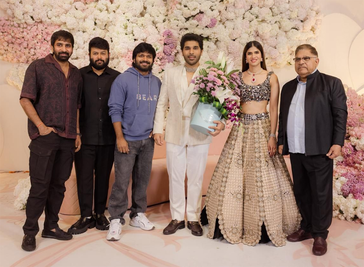 Allu Sirish And Nayanika Reddy Pre Wedding Reception HD Photos31