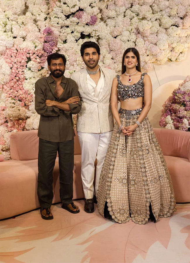 Allu Sirish And Nayanika Reddy Pre Wedding Reception HD Photos6