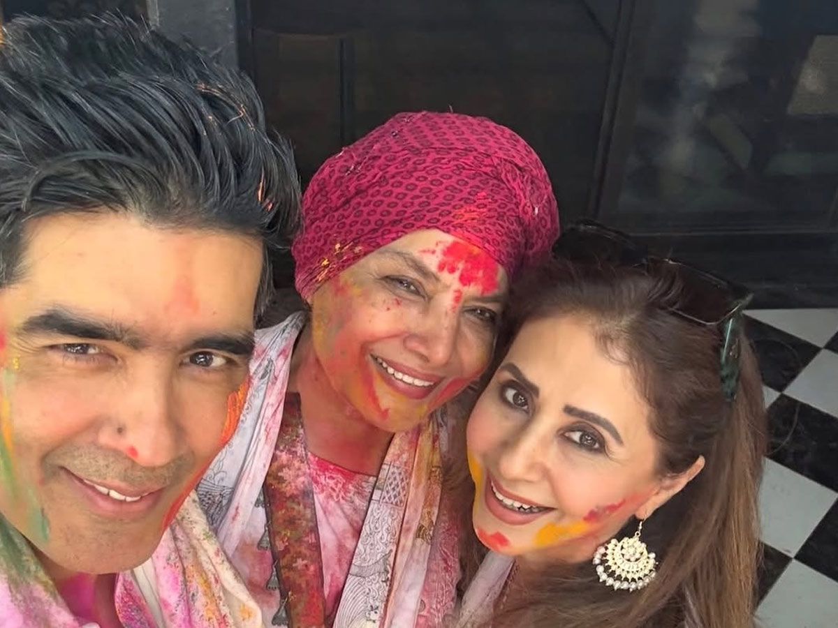 Celebreties share colourful Holi celebration Photos5