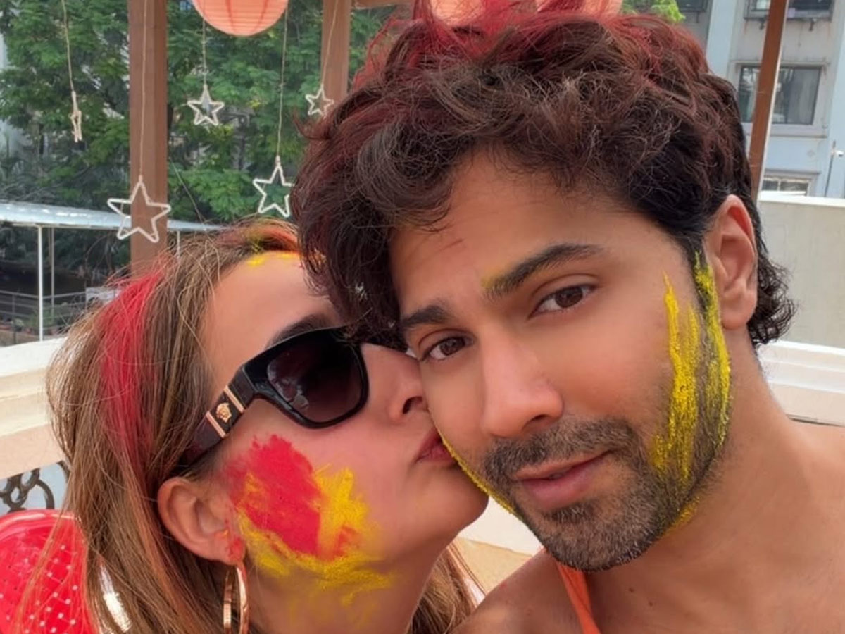 Celebreties share colourful Holi celebration Photos9