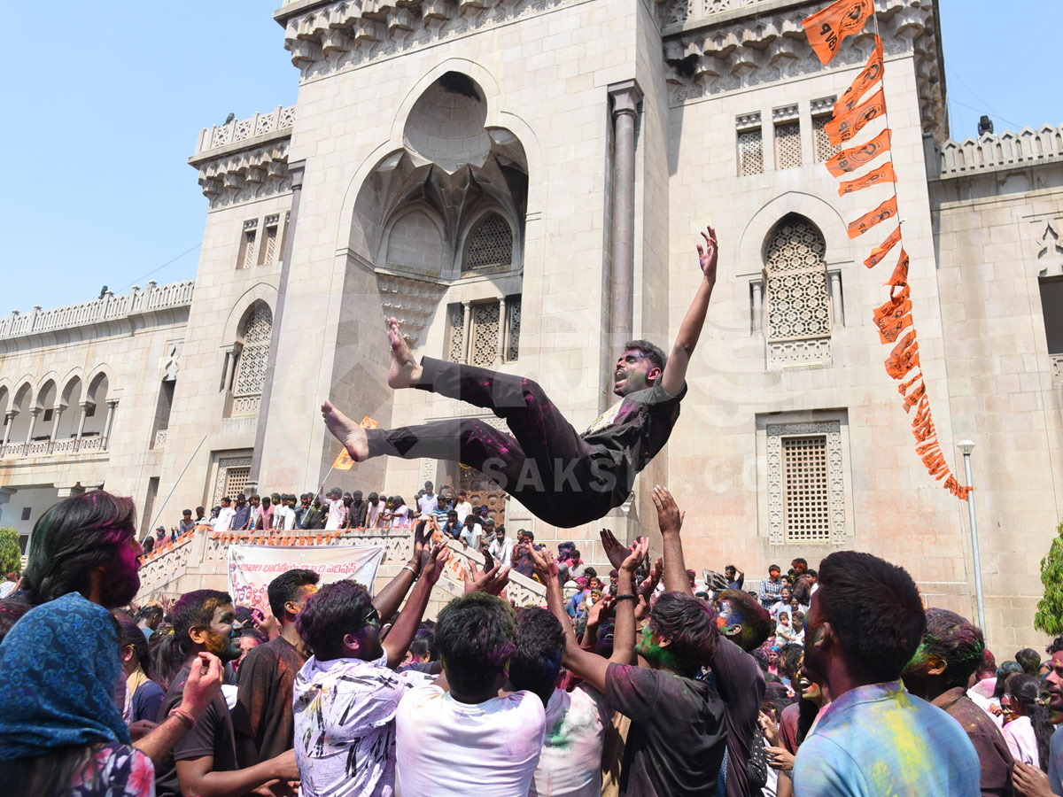 Grand Holi Celebrations In Hyderabad Photos38