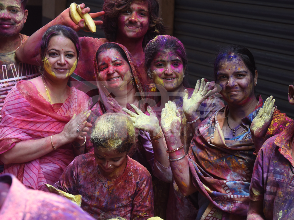Grand Holi Celebrations In Hyderabad Photos4