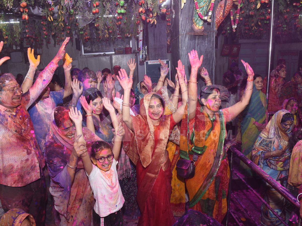 Grand Holi Celebrations In Hyderabad Photos9