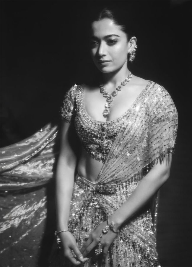 Vijay Deverakonda And Rashmika Mandanna Wedding Sangeet At Udaipur Photos Trending15