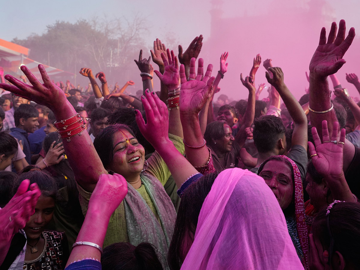 holi 2026 celebration in india14