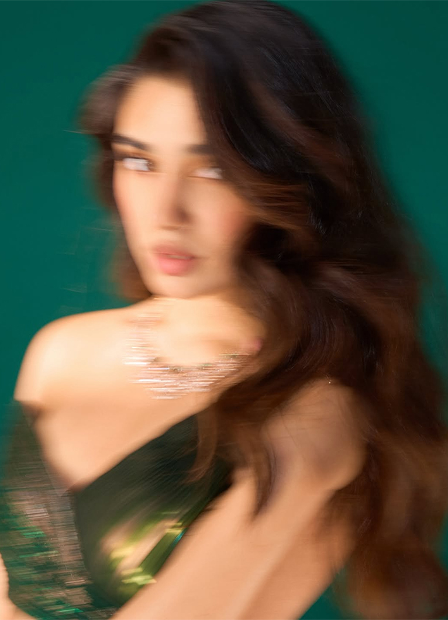 Tollywood Actress Krithi Shetty HD Photos7